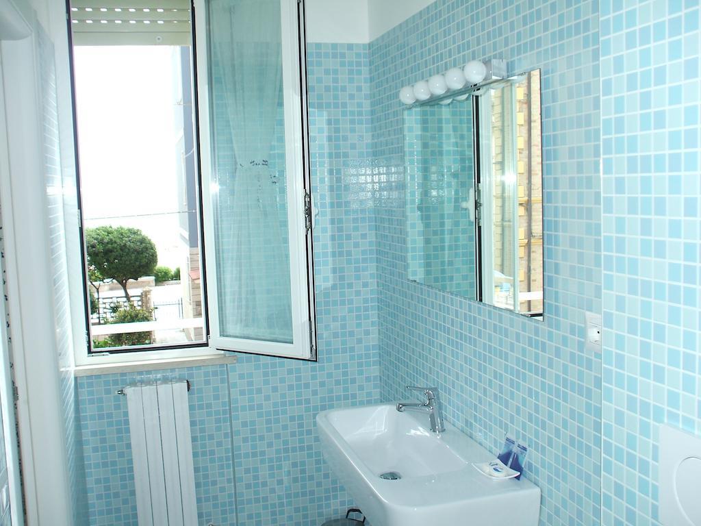 B&B Zi Pasquale Porto Recanati Oda fotoğraf